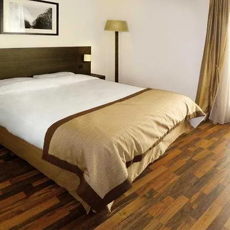 Residhome Lejlighedshotel 3*